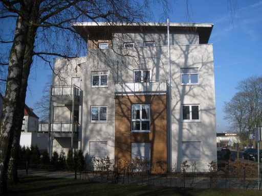 Mehrfamilienwohnhaus